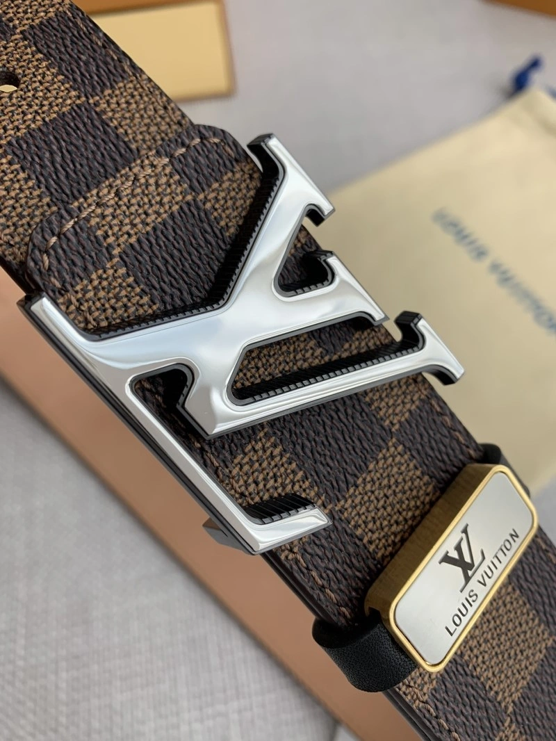 Sporty Louis Vuitton Belts 298404