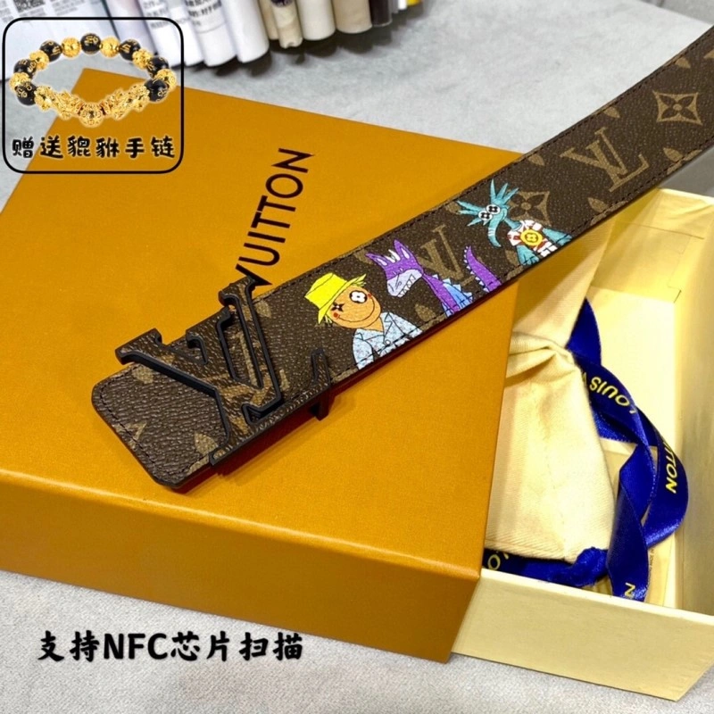 Sporty Louis Vuitton Belts 298321