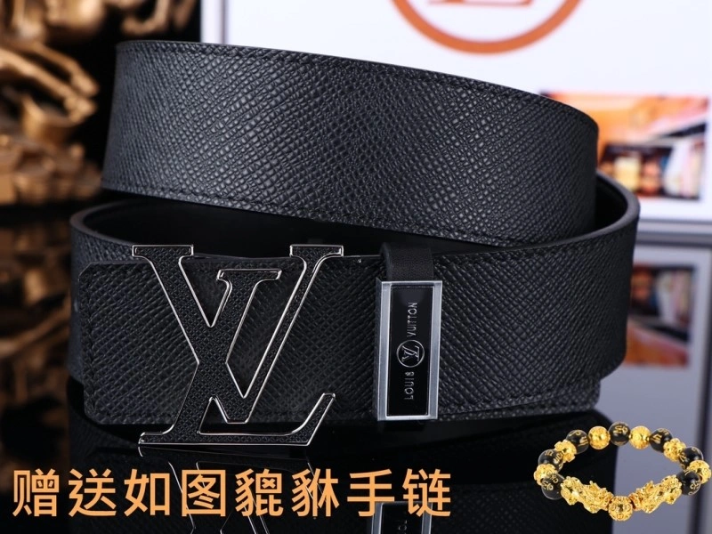 Bright Louis Vuitton Belts 298331
