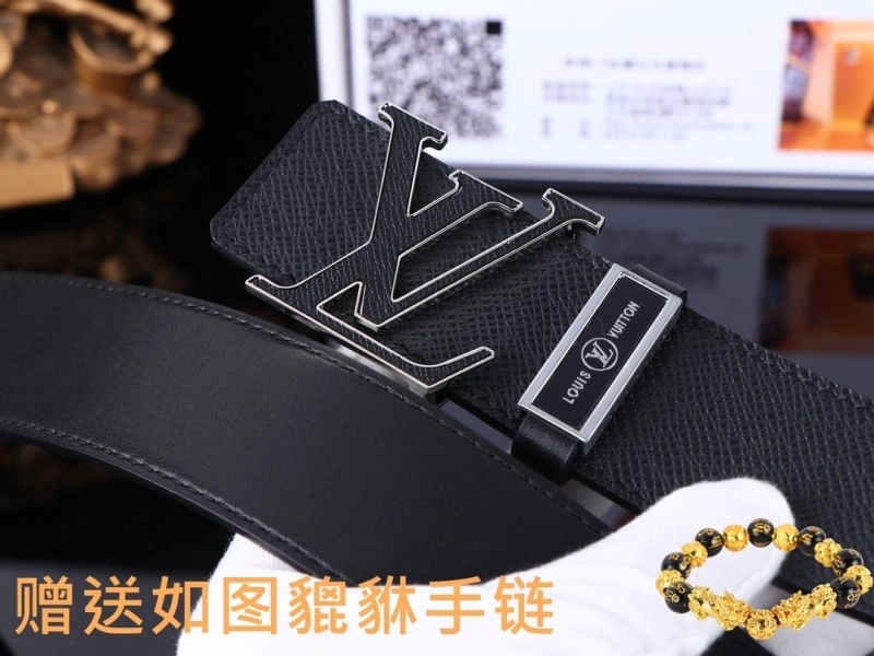 Bright Louis Vuitton Belts 298331