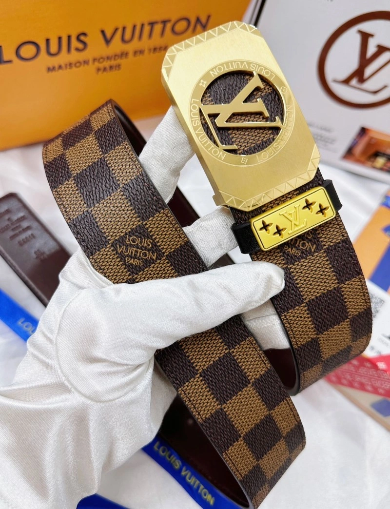 Seasonal Louis Vuitton Belts 298310
