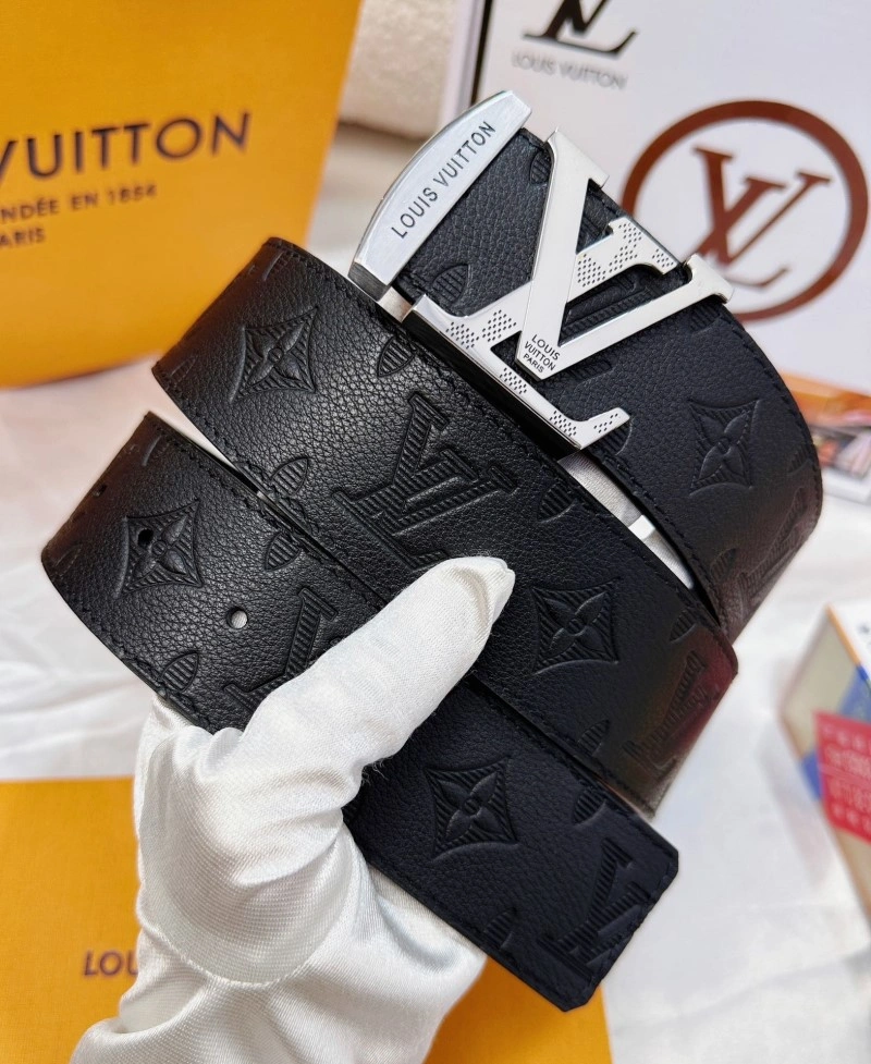 Louis Vuitton Belts UrbanChic 298284