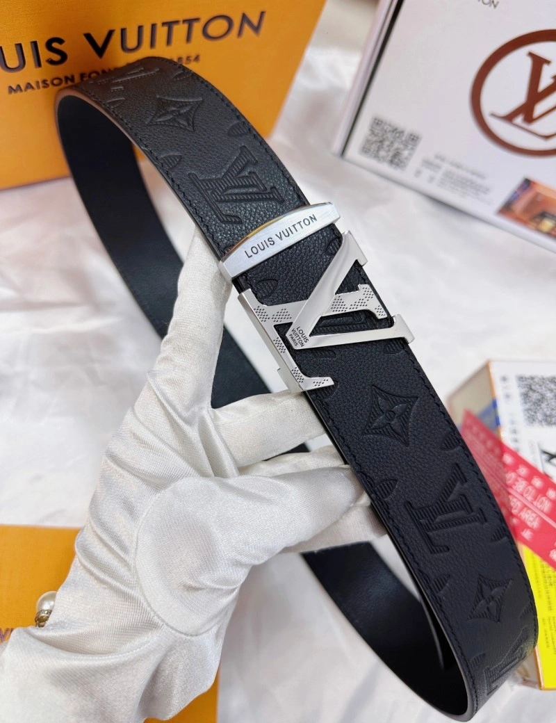 Louis Vuitton Belts UrbanChic 298284