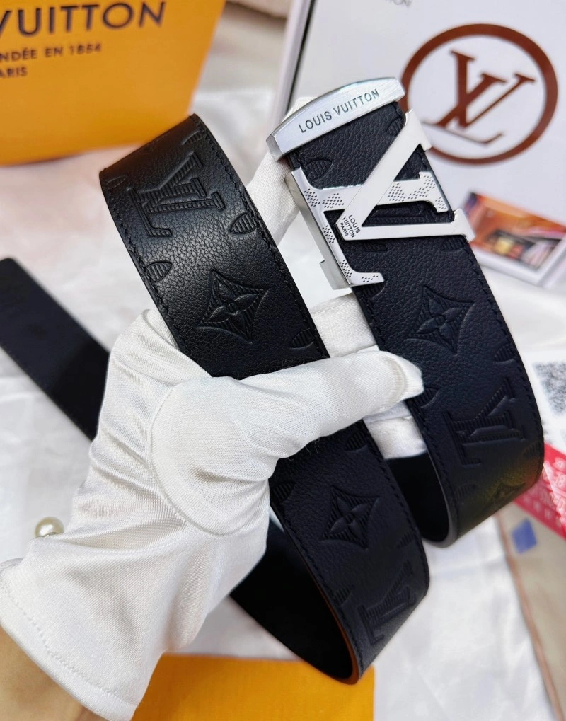Louis Vuitton Belts UrbanChic 298284
