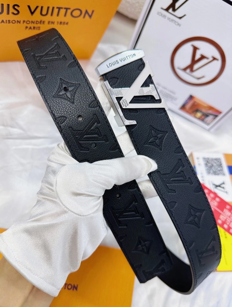 Louis Vuitton Belts UrbanChic 298284