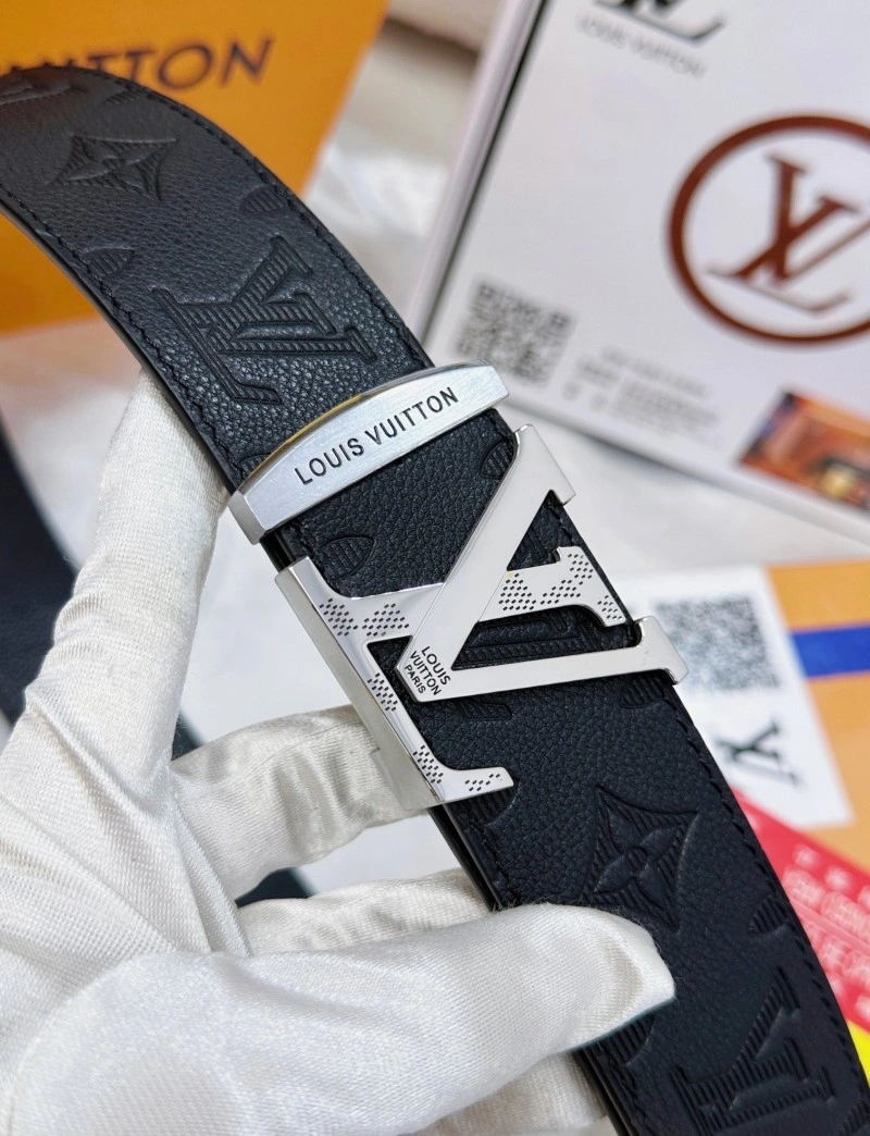 Louis Vuitton Belts UrbanChic 298284