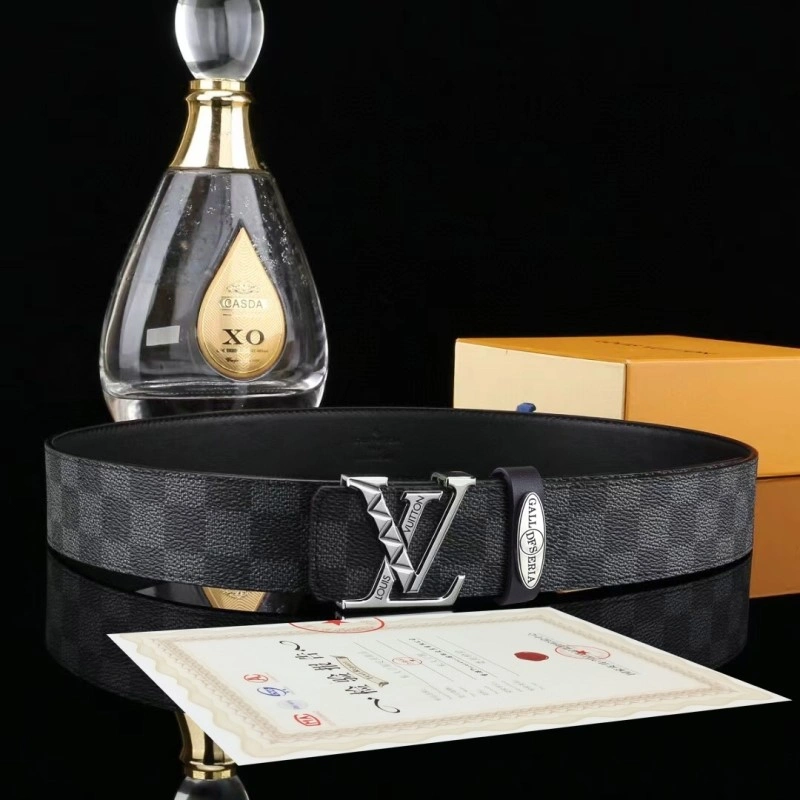Louis Vuitton Belts Breathable 298295