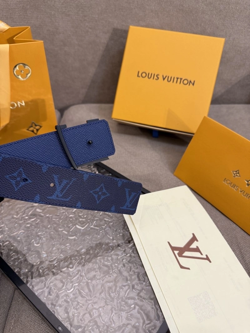 Louis Vuitton Belts Durable 298278