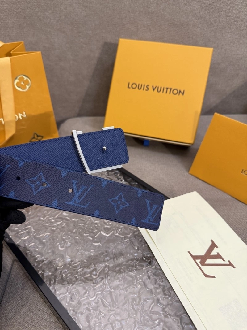 Bold Louis Vuitton Belts 298279