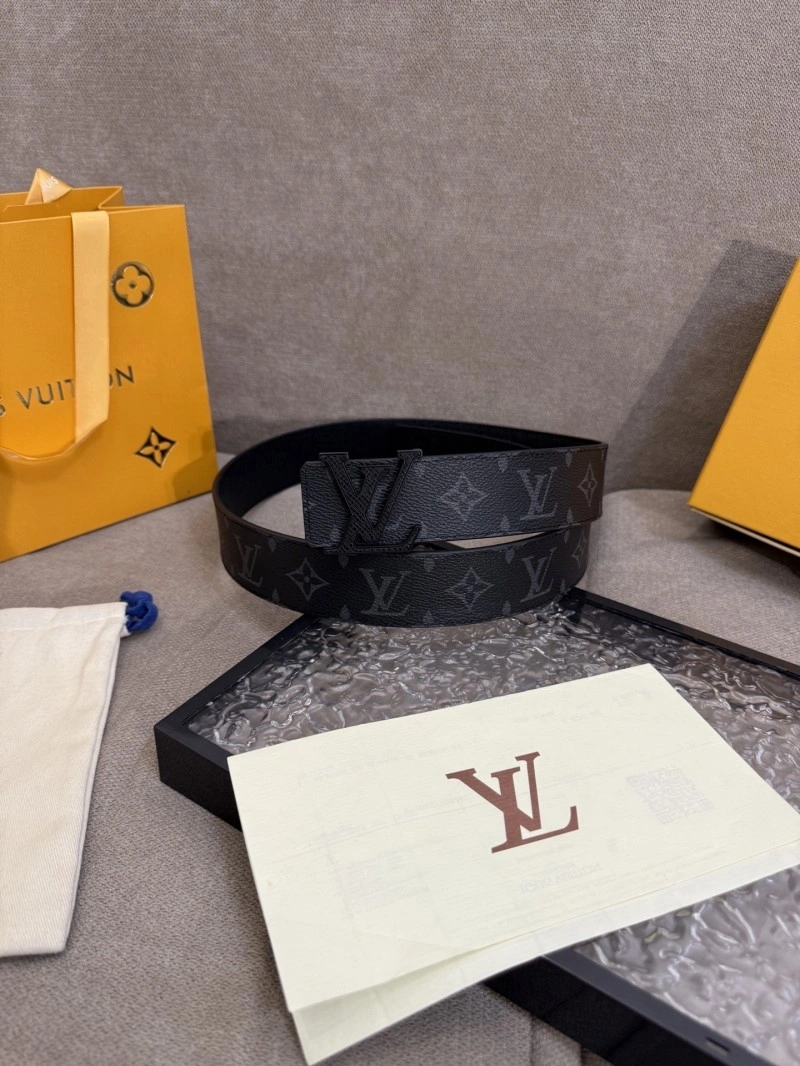 Packable Louis Vuitton Belts 298271