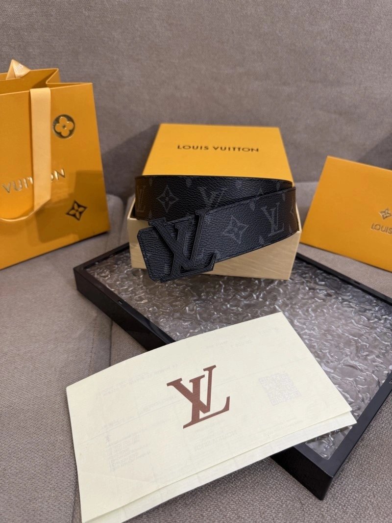 Packable Louis Vuitton Belts 298271