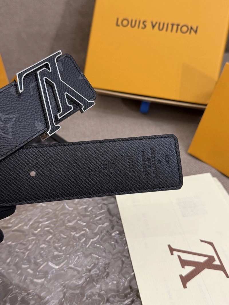 OdorResistant Louis Vuitton Belts 298281