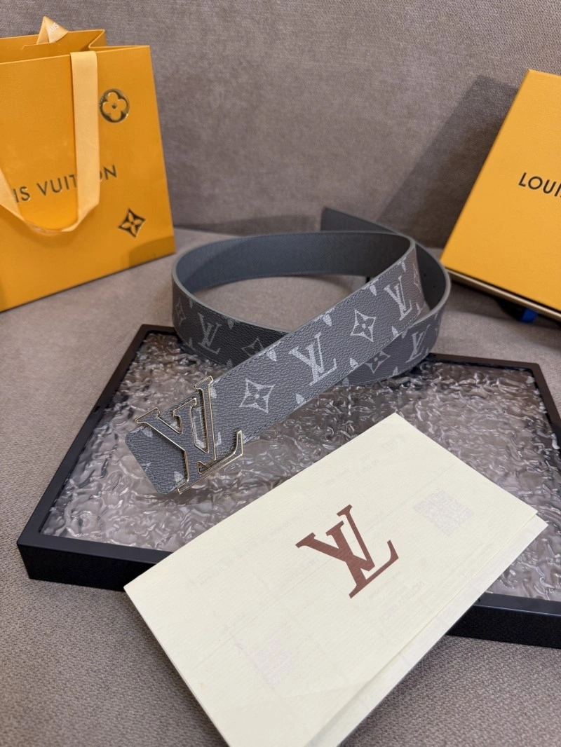 Louis Vuitton Belts Durable 298286