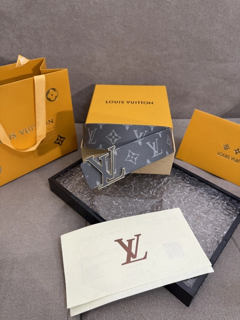 Louis Vuitton Belts Durable 298286