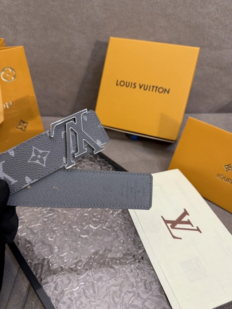 Seasonal Louis Vuitton Belts 298274