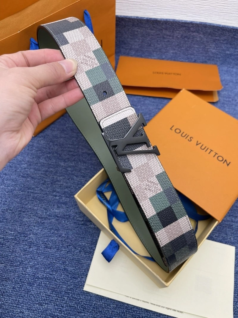 Packable Louis Vuitton Belts 298241