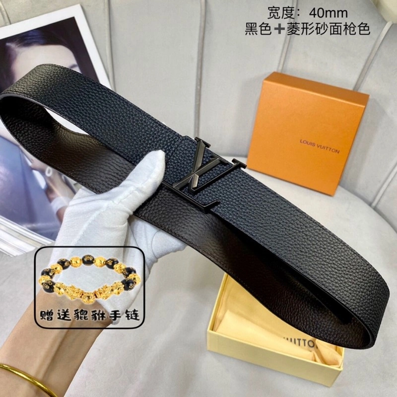 EyeCatching Louis Vuitton Belts 298248
