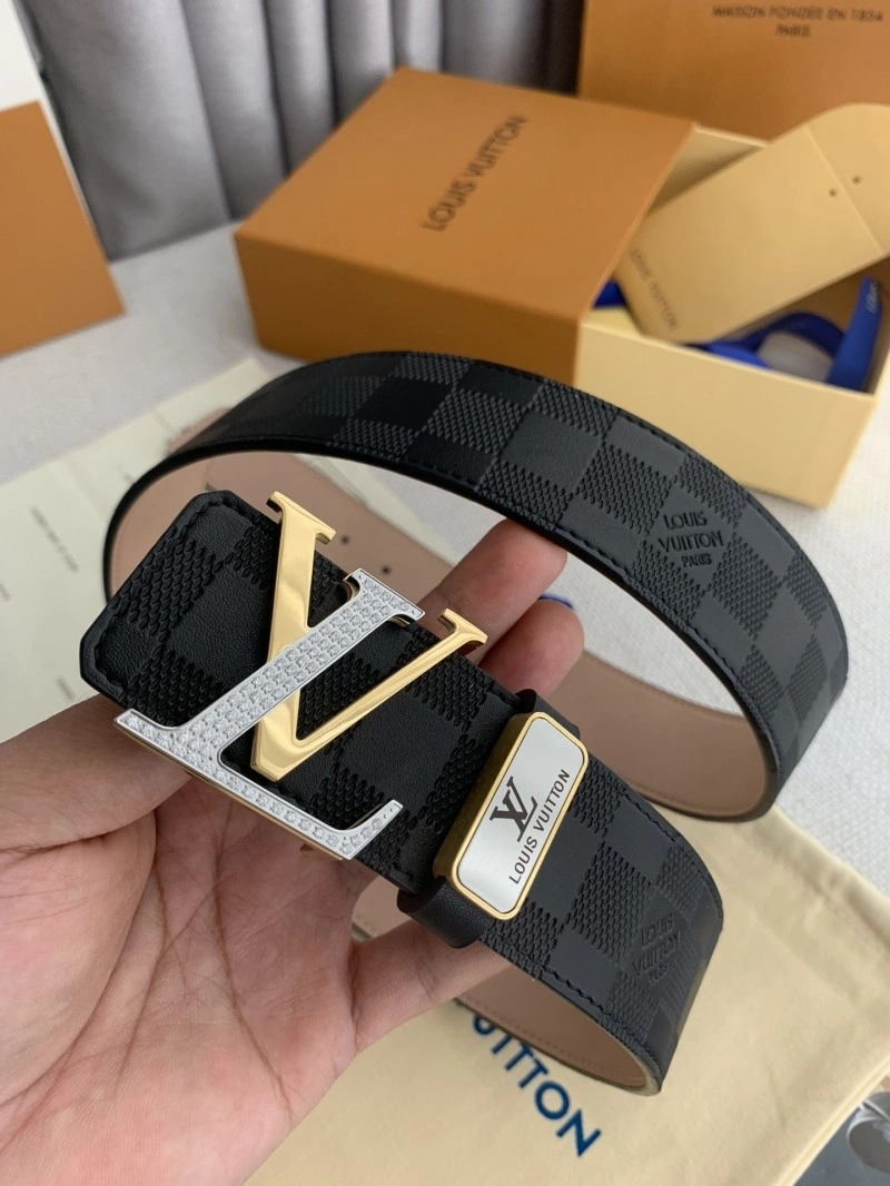 Louis Vuitton Belts Fashionable 298249