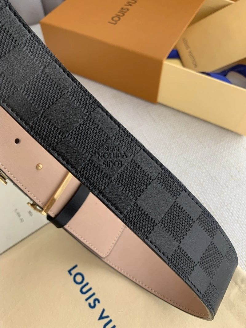 Louis Vuitton Belts Fashionable 298249