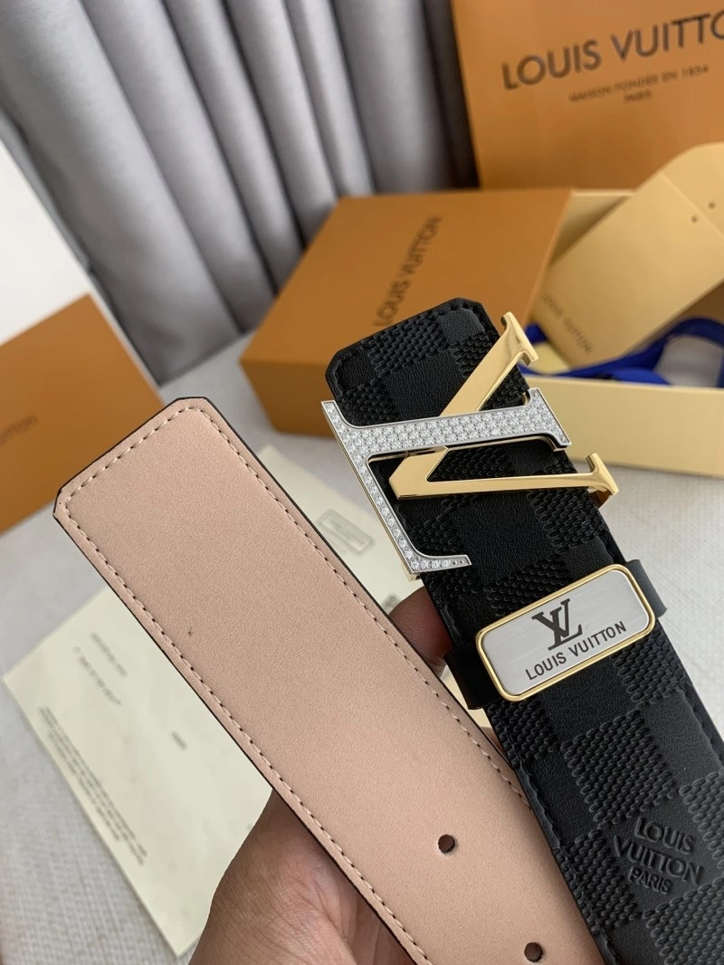 Louis Vuitton Belts Fashionable 298249