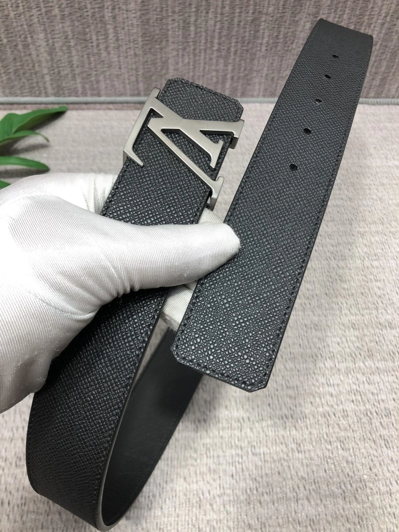 Practical Louis Vuitton Belts 298225