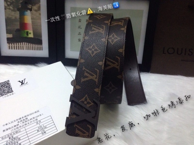 Louis Vuitton Belts Attractive 298222