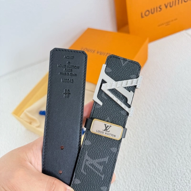 Neat Louis Vuitton Belts 298191