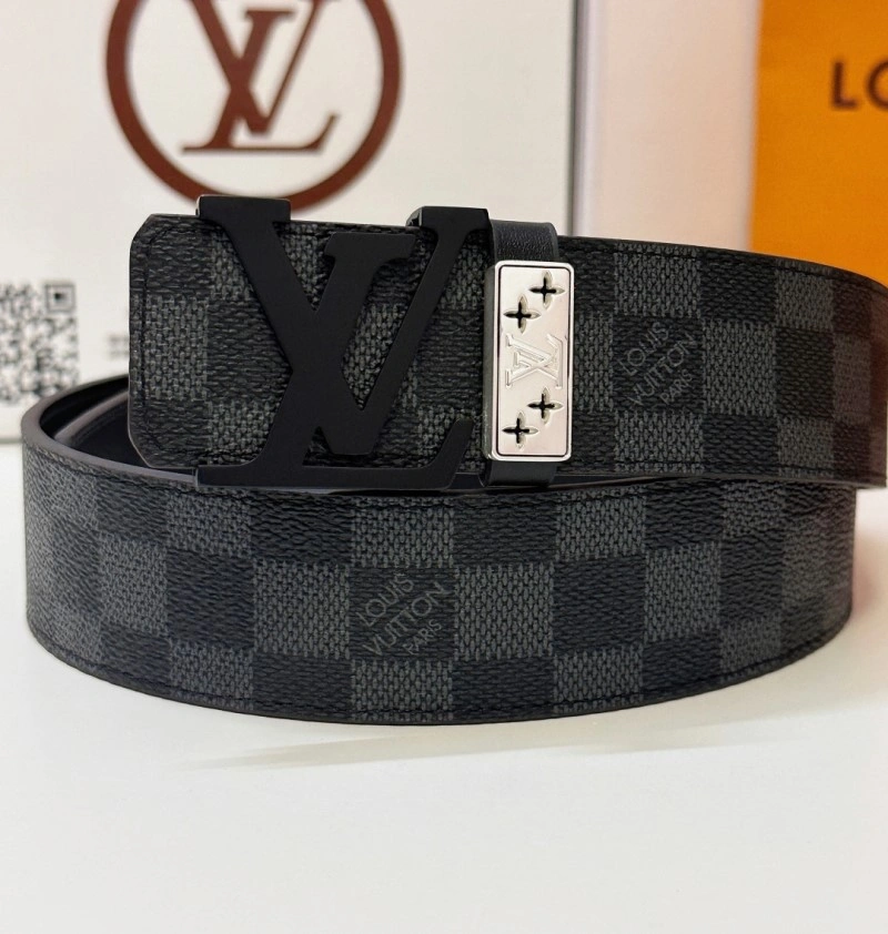 Compact Louis Vuitton Belts 298215