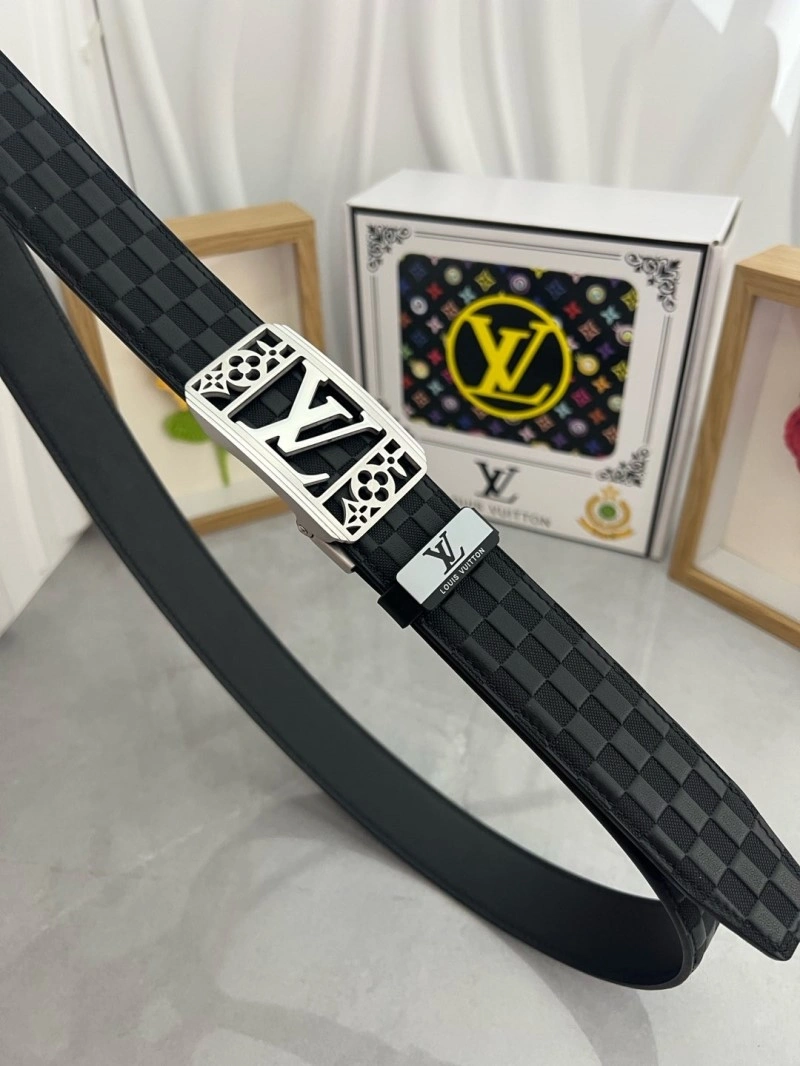 Louis Vuitton Belts Durable 298202