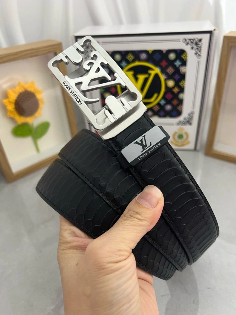 Seasonal Louis Vuitton Belts 298197