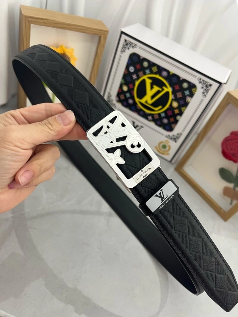 Louis Vuitton Belts SmoothTexture 298186