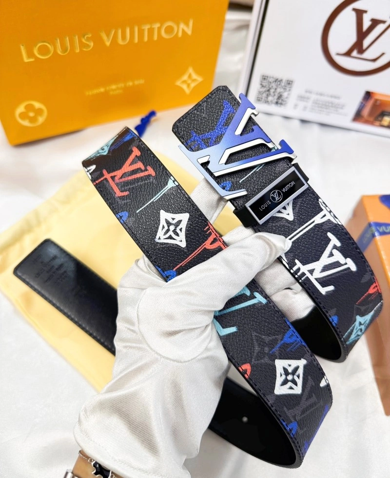 Louis Vuitton Belts Versatile 298184