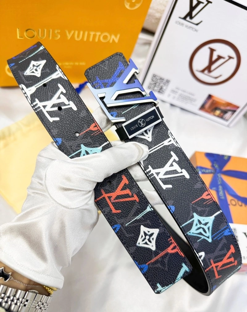 Louis Vuitton Belts Versatile 298184