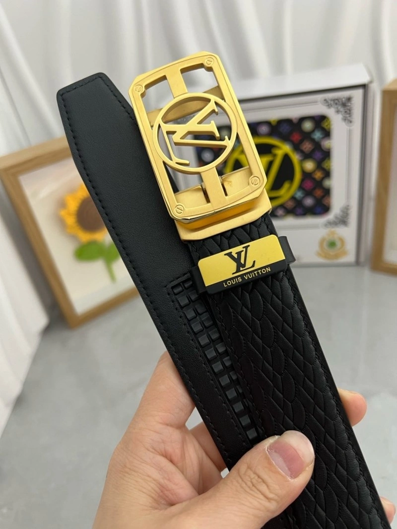 Louis Vuitton Belts SmartChoice 298155