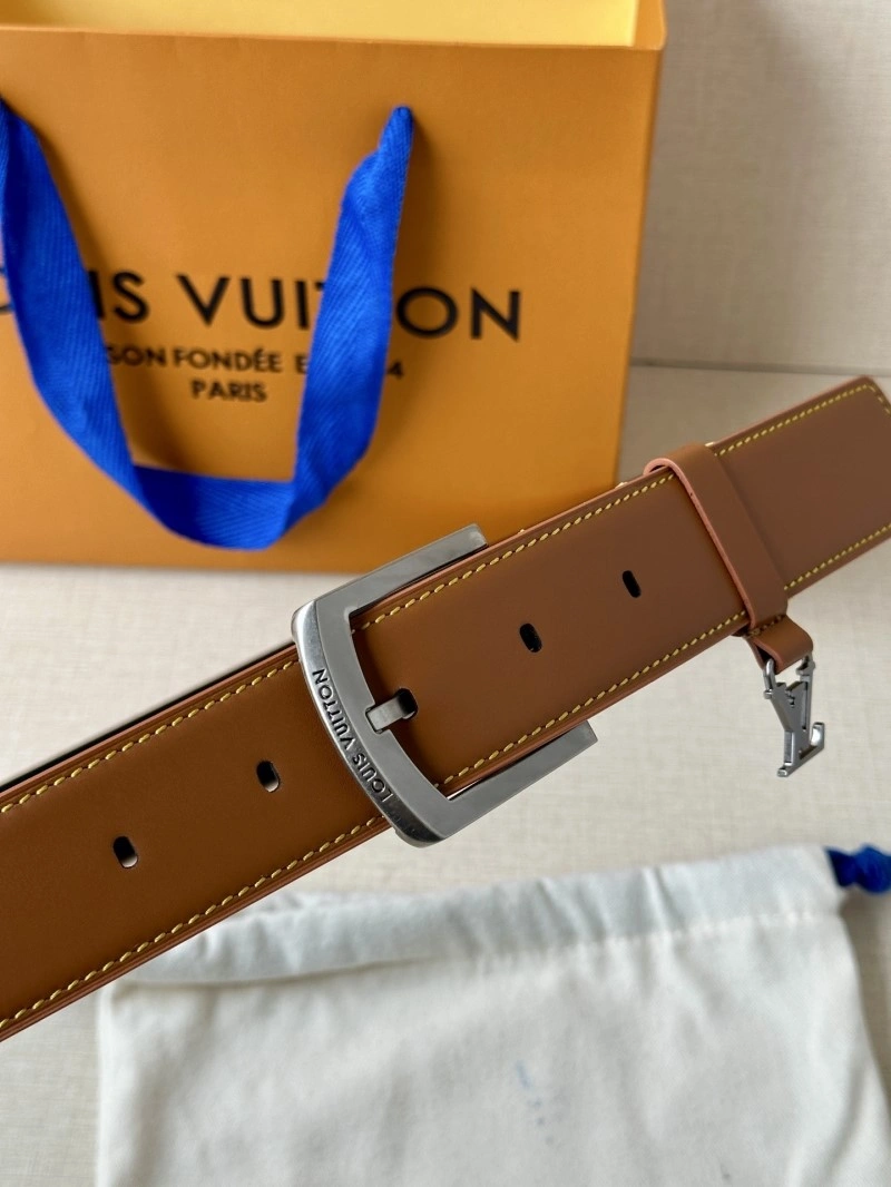 Bold Louis Vuitton Belts 298118