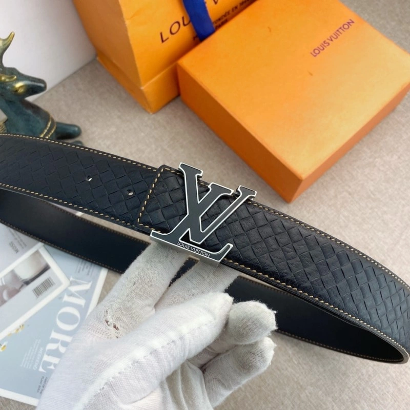 Louis Vuitton Belts Versatile 298132