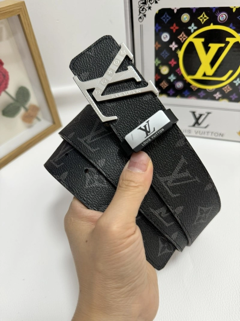Resilient Louis Vuitton Belts 298139
