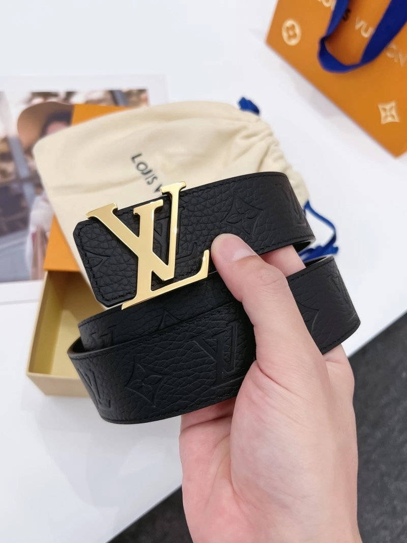 Seasonal Louis Vuitton Belts 298129