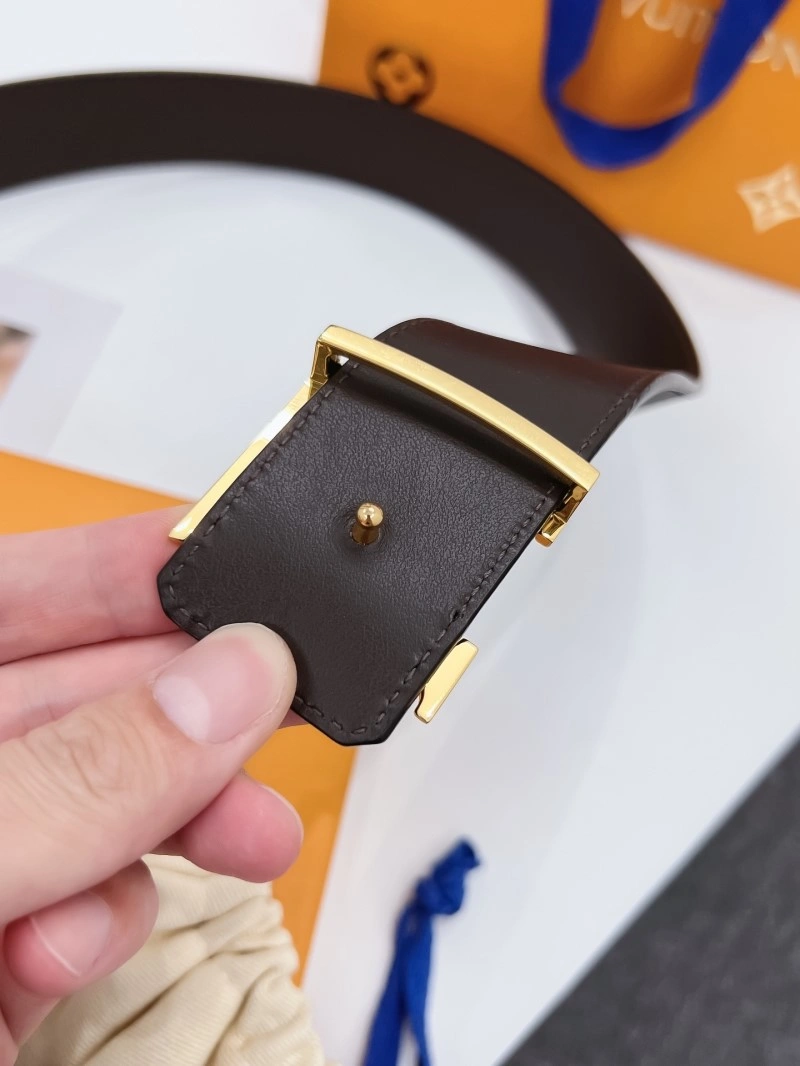 Tailored Louis Vuitton Belts 298140