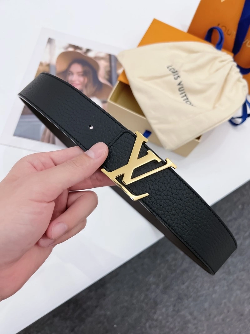Tailored Louis Vuitton Belts 298140