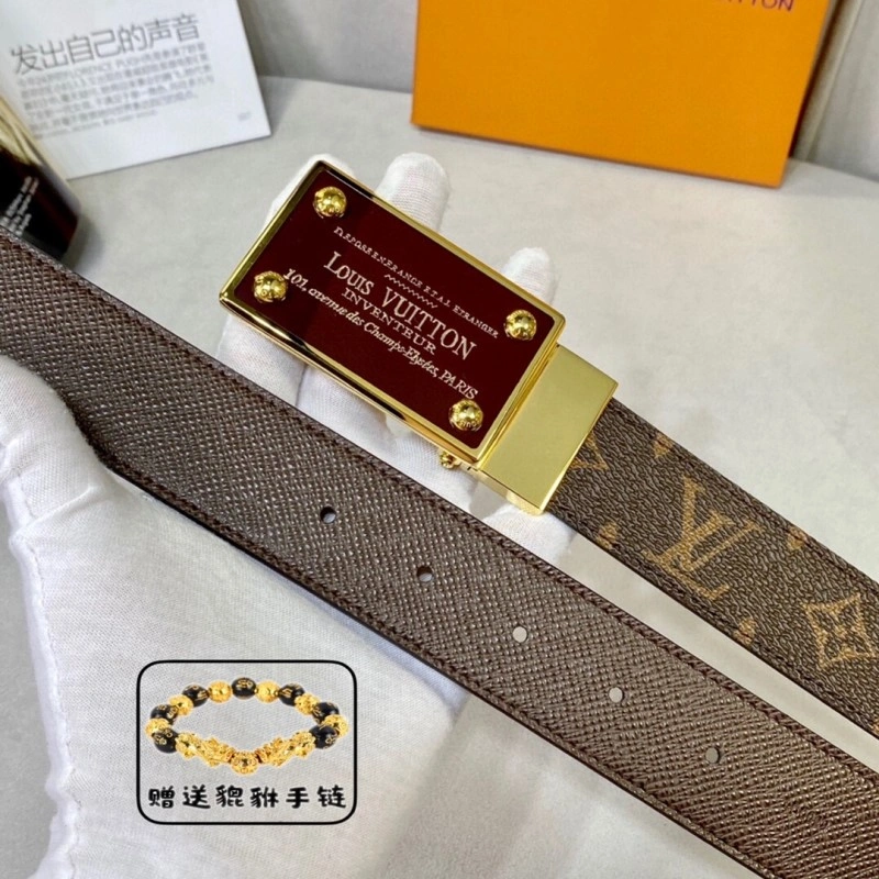 Effortless Louis Vuitton Belts 298108