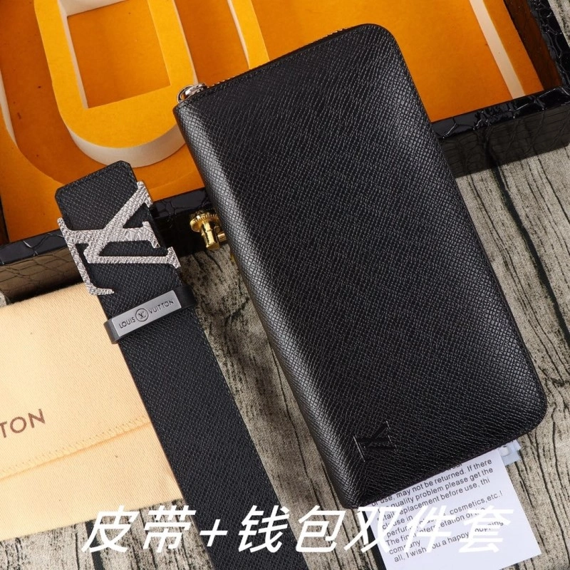 Bright Louis Vuitton Belts 298104