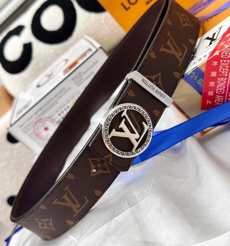 Louis Vuitton Belts Durable 298097