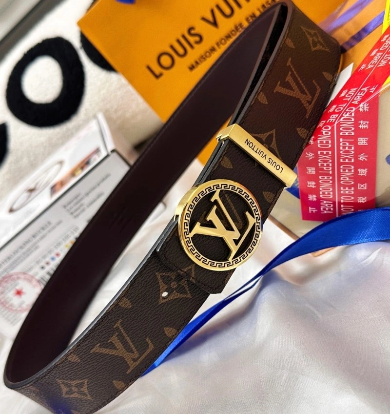 Louis Vuitton Belts Durable 298097