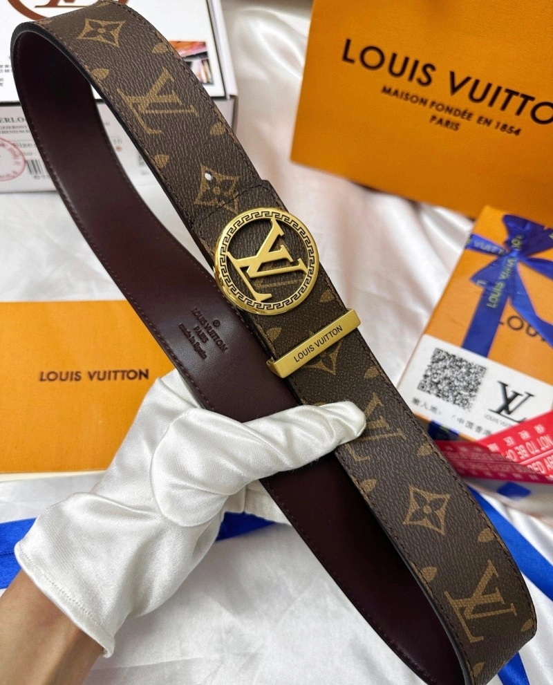 Louis Vuitton Belts Durable 298097
