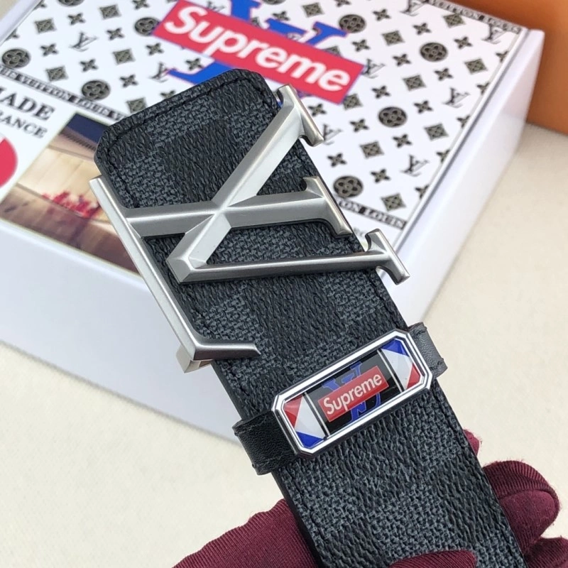 EyeCatching Louis Vuitton Belts 298096