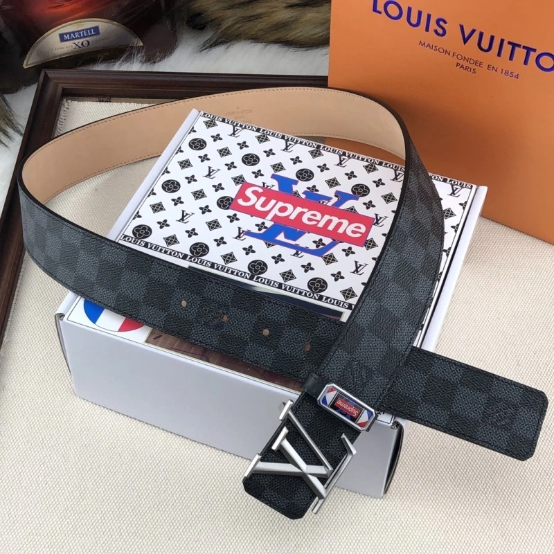 EyeCatching Louis Vuitton Belts 298096