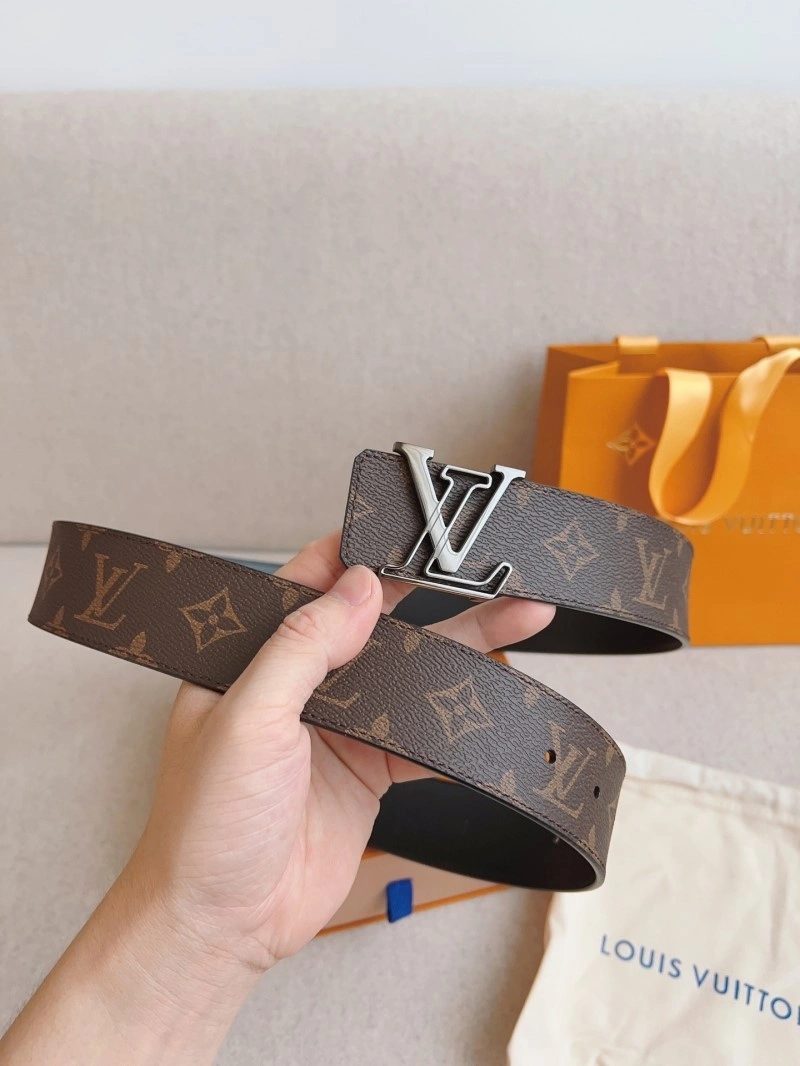 Louis Vuitton Belts Breathable 298073