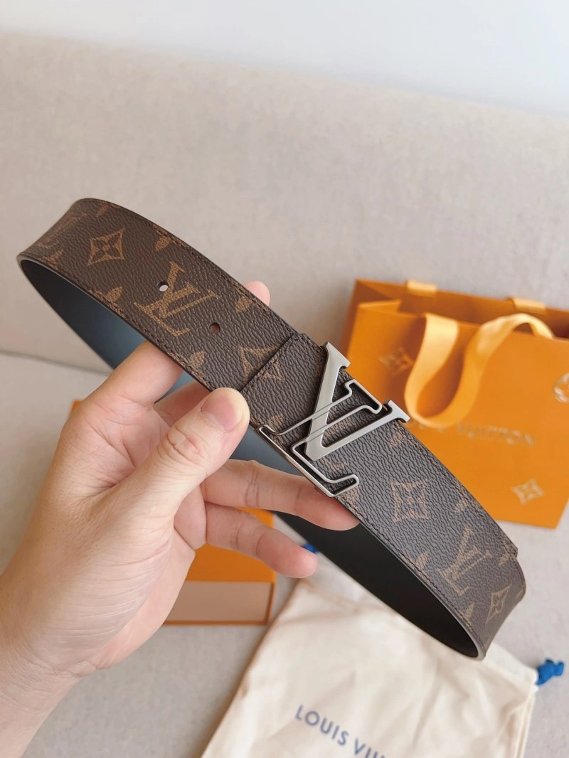 Louis Vuitton Belts Breathable 298073