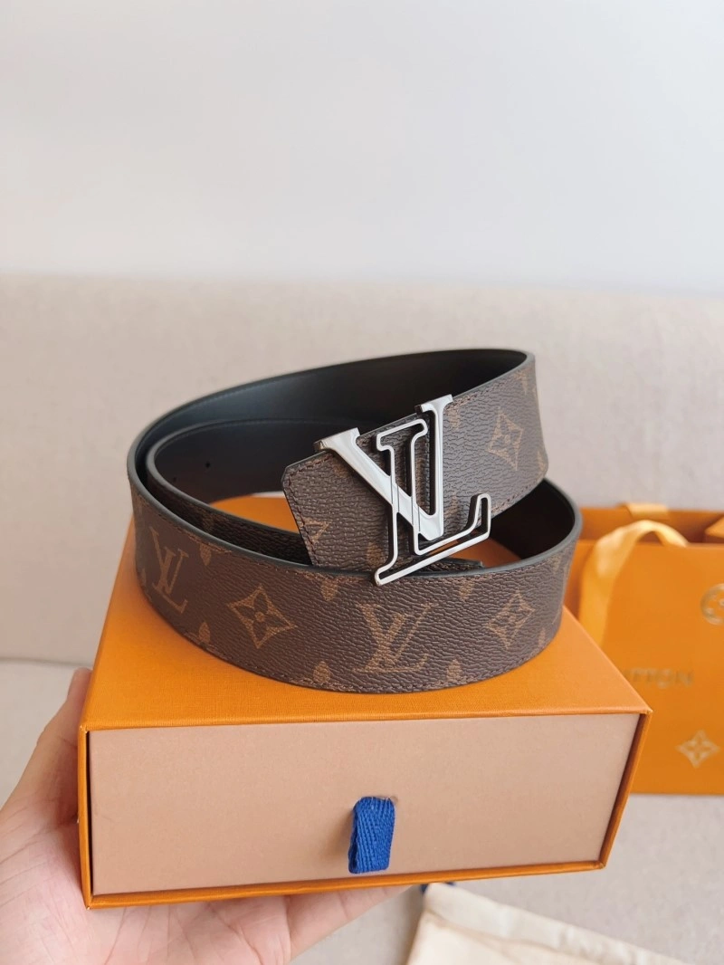 Louis Vuitton Belts Breathable 298073